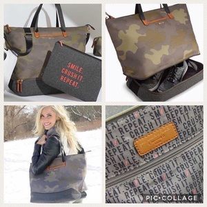 Stella & Dot Crush It Bag